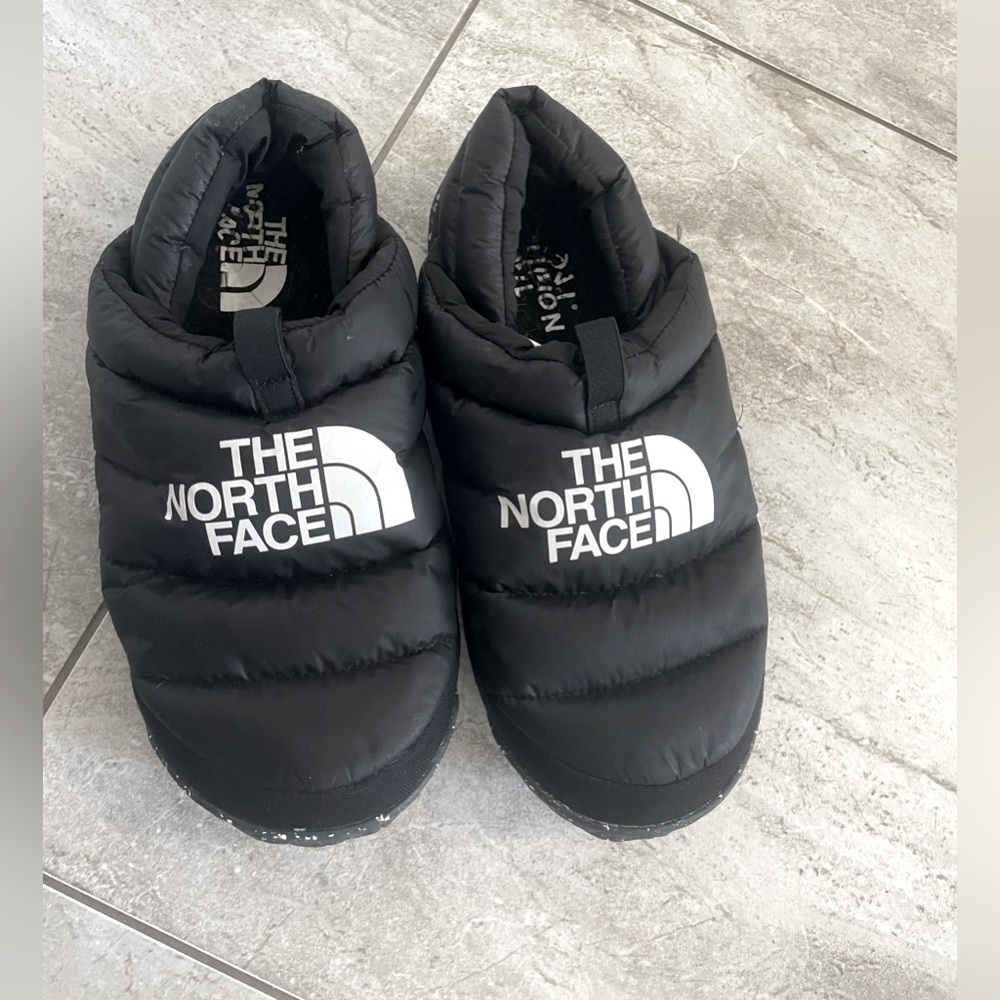 The North Face NUPTSE MULE